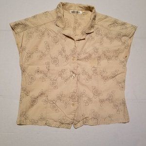 Cream Collared Sleeveless Cotton Blouse with BlacK Thread Embroidered Rose